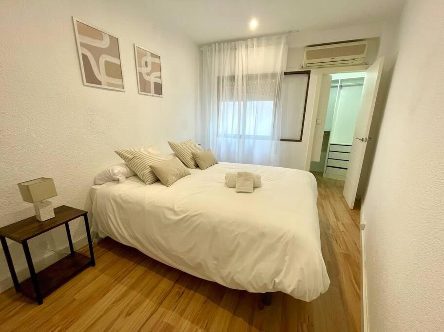 Apartamento Capuchinas Parking Gratis *
