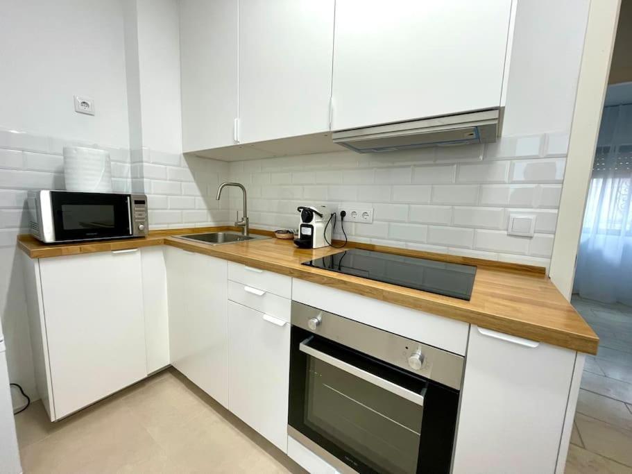 Apartamento Capuchinas Parking Gratis *